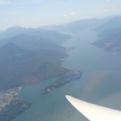 Flugwegposition um 11:31:42: Aufgenommen in der Nähe von 22013 Vercana, Como, Italien in 2573 Meter